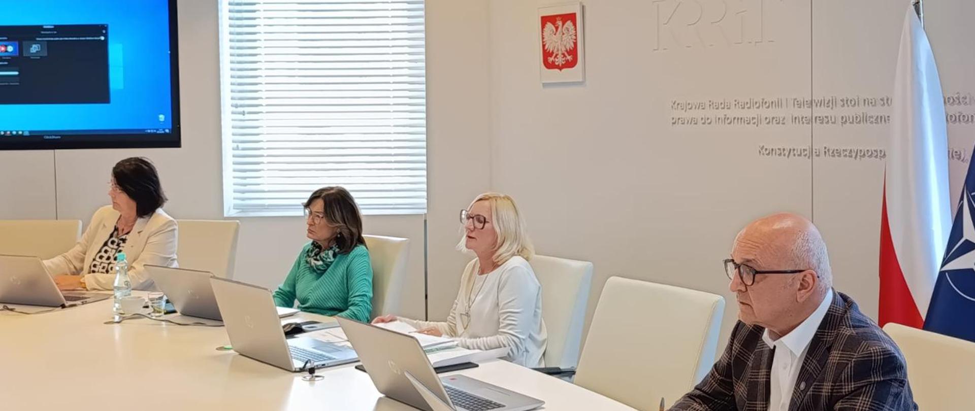 Posiedzenie Rady 0810205