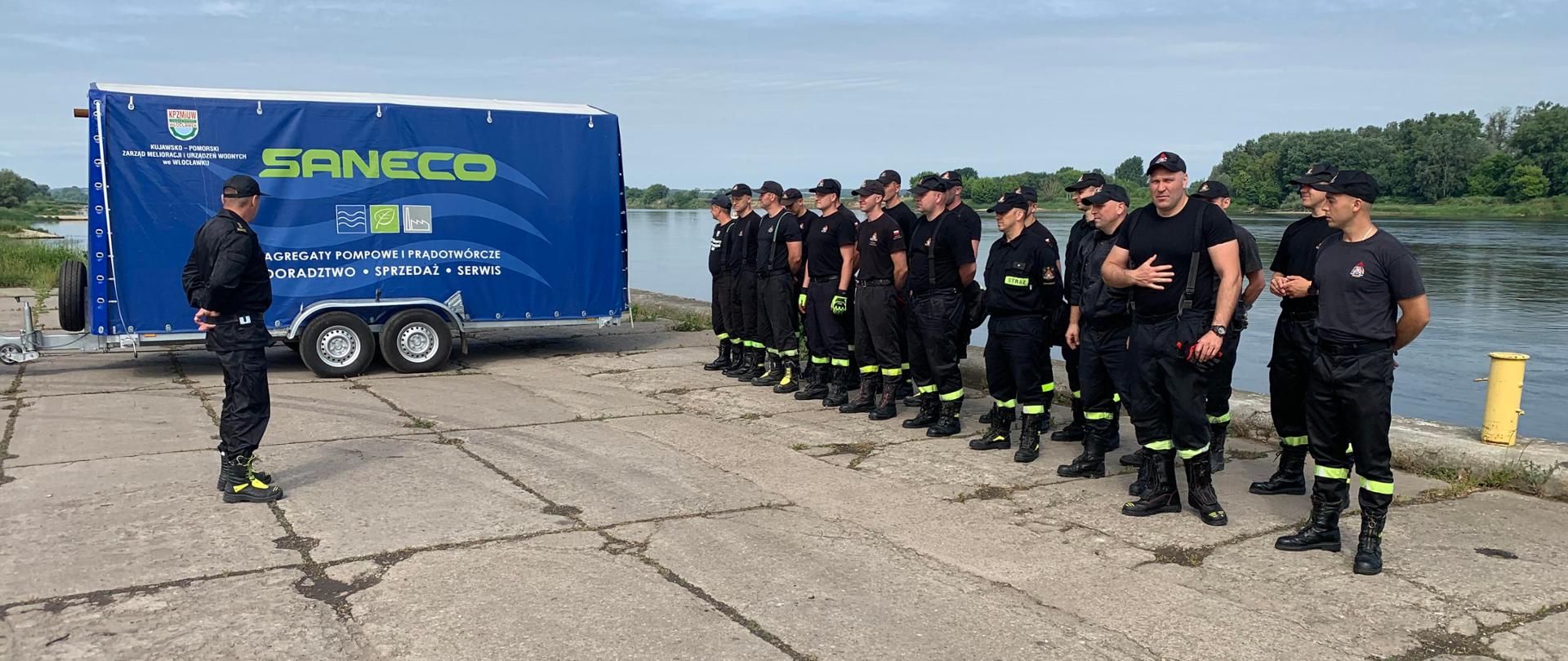 Ćwiczenia z zestawem pompowym dużej wydajności w Chełmnie.
