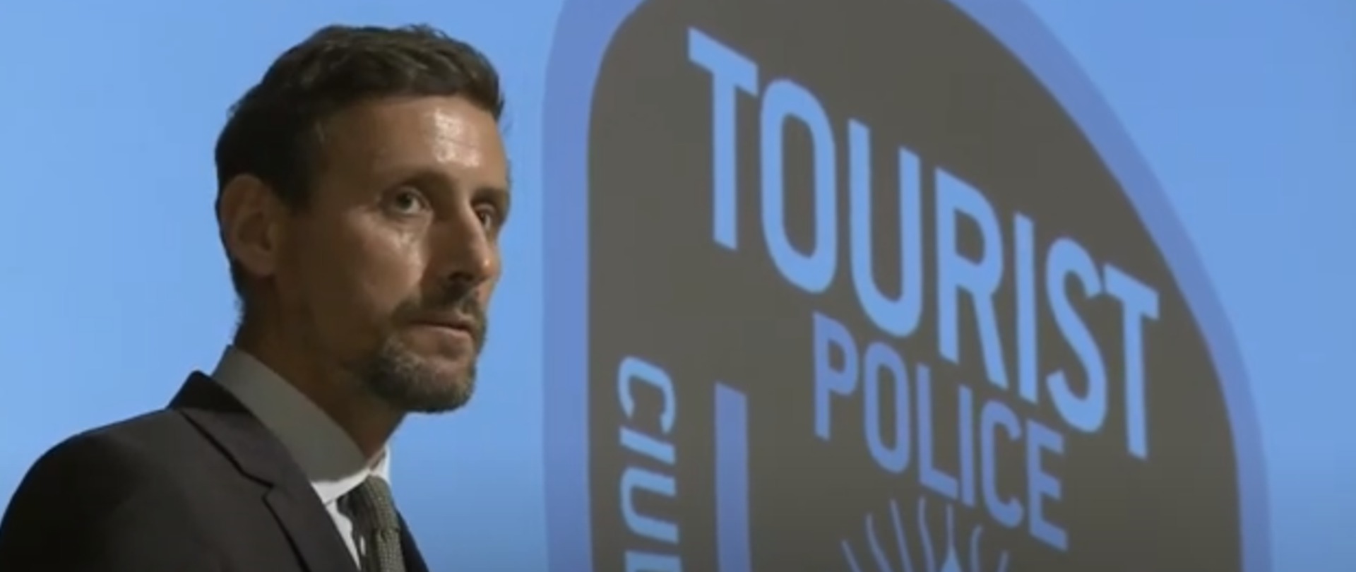 Michał Świetlik, Konsul RP w Argentynie, wystąpił z prelekcją o zasadach pomocy, którą otrzymują obywatele za granicą.