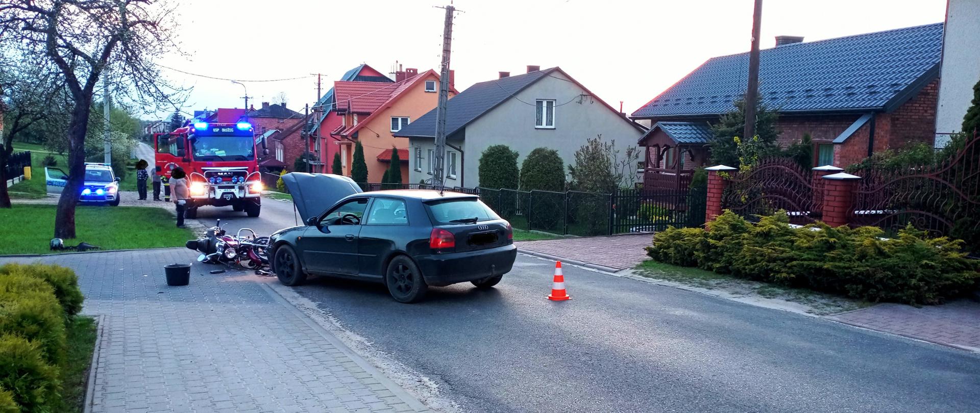 Wypadek z udziałem motocykla i samochodu w miejscowości Dłużec