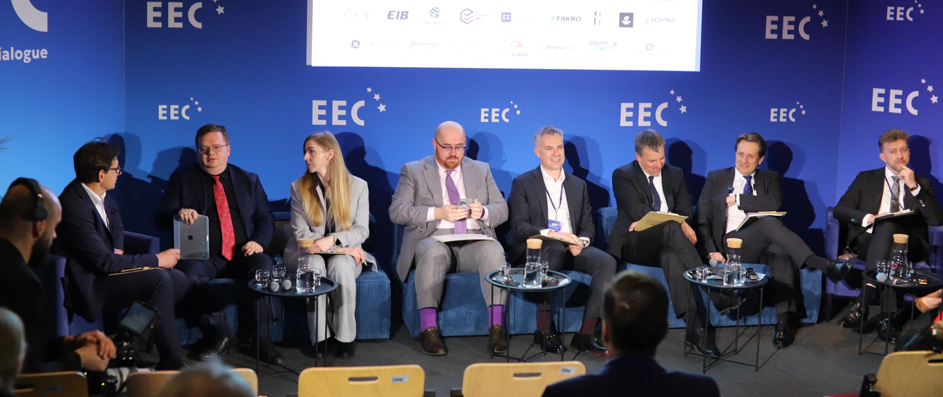 The panel "Infrastructure for Digitalisation - AI Factories” during the European Economic Congress 2026