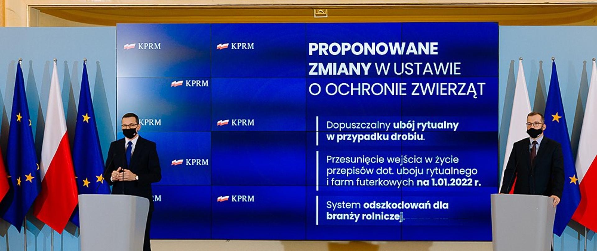 Premier i minister Puda podczas konferencji.
