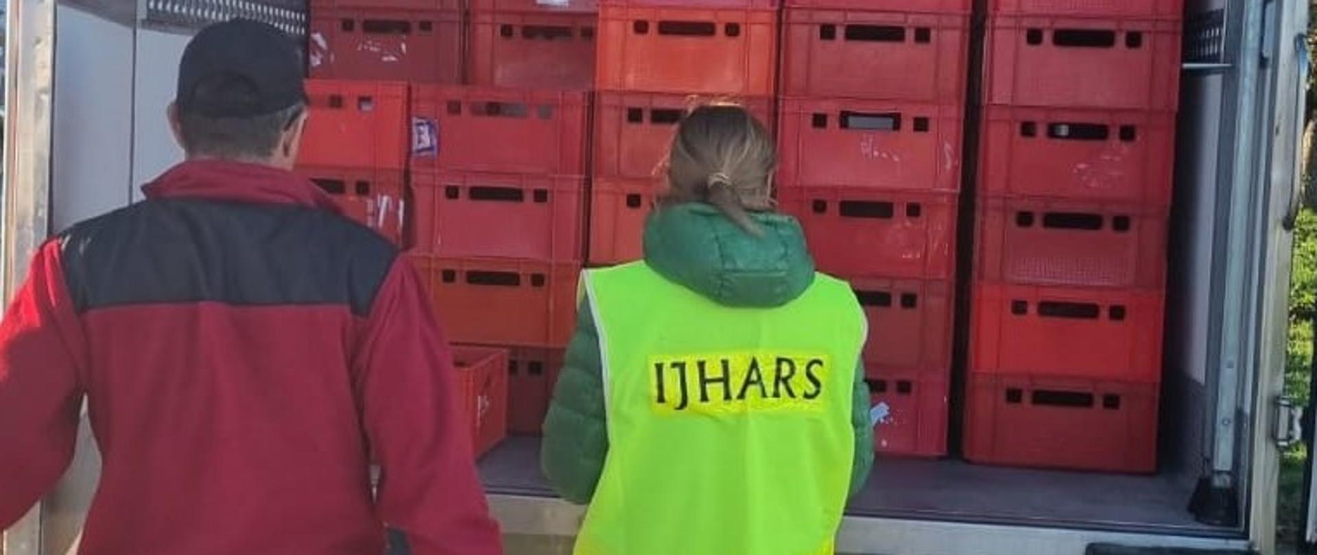 Kontrole transportu artykułów rolno-spożywczych inspektor IJHARS i kierowca