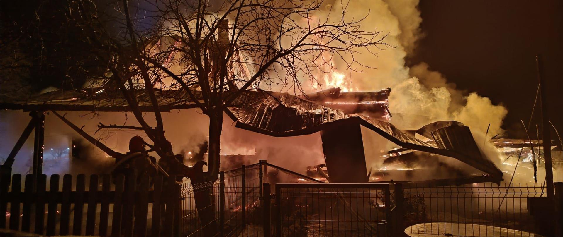 Tragiczny, nocny pożar budynku mieszkalnego w Pasiecznikach Dużych