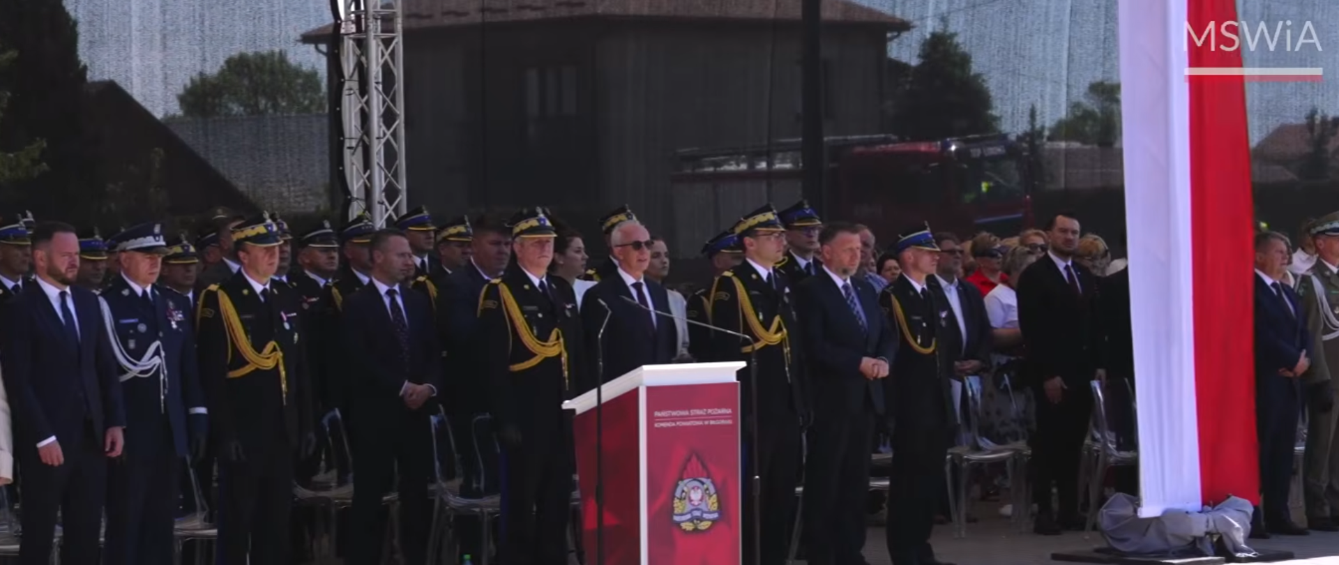 Uroczystość wyróżnienia strażaków za działania podczas akcji w Puszczy Solskiej