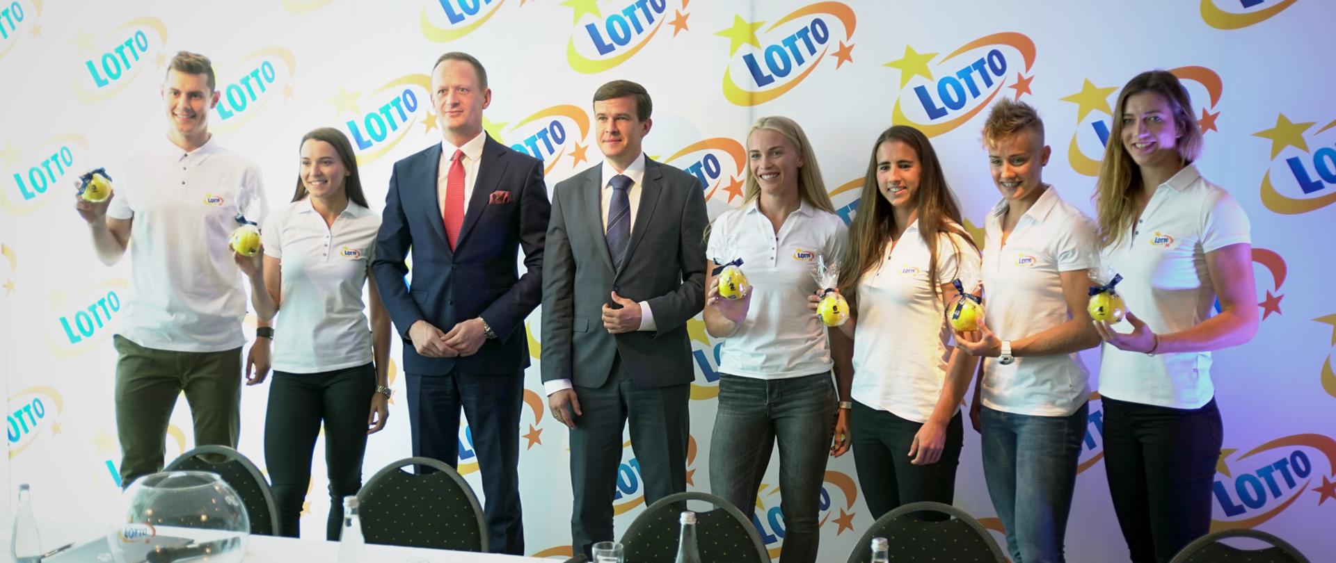 Minister z Prezesem i zawodnikami