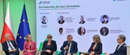 Spotkanie w siedzibie NFOŚiGW w ramach IV Forum Energia-Efekt-Środowisko zdjęcie grupowe