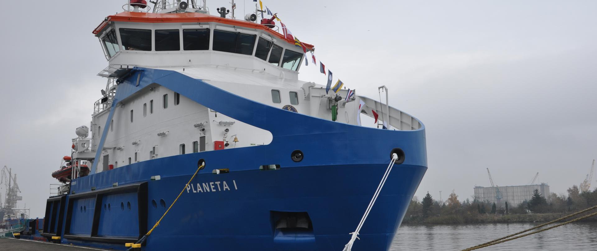 Nowy polski lodołamacz Planeta I rozpoczyna służbę na morzu