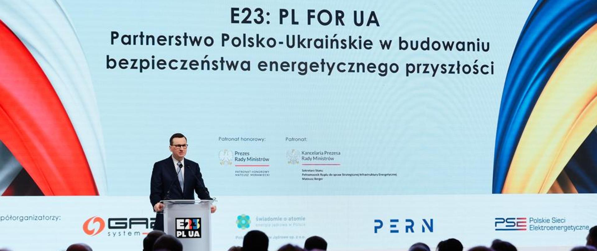 Premier Mateusz Morawiecki podczas konferencji #E23: PL for UA w Warszawie.