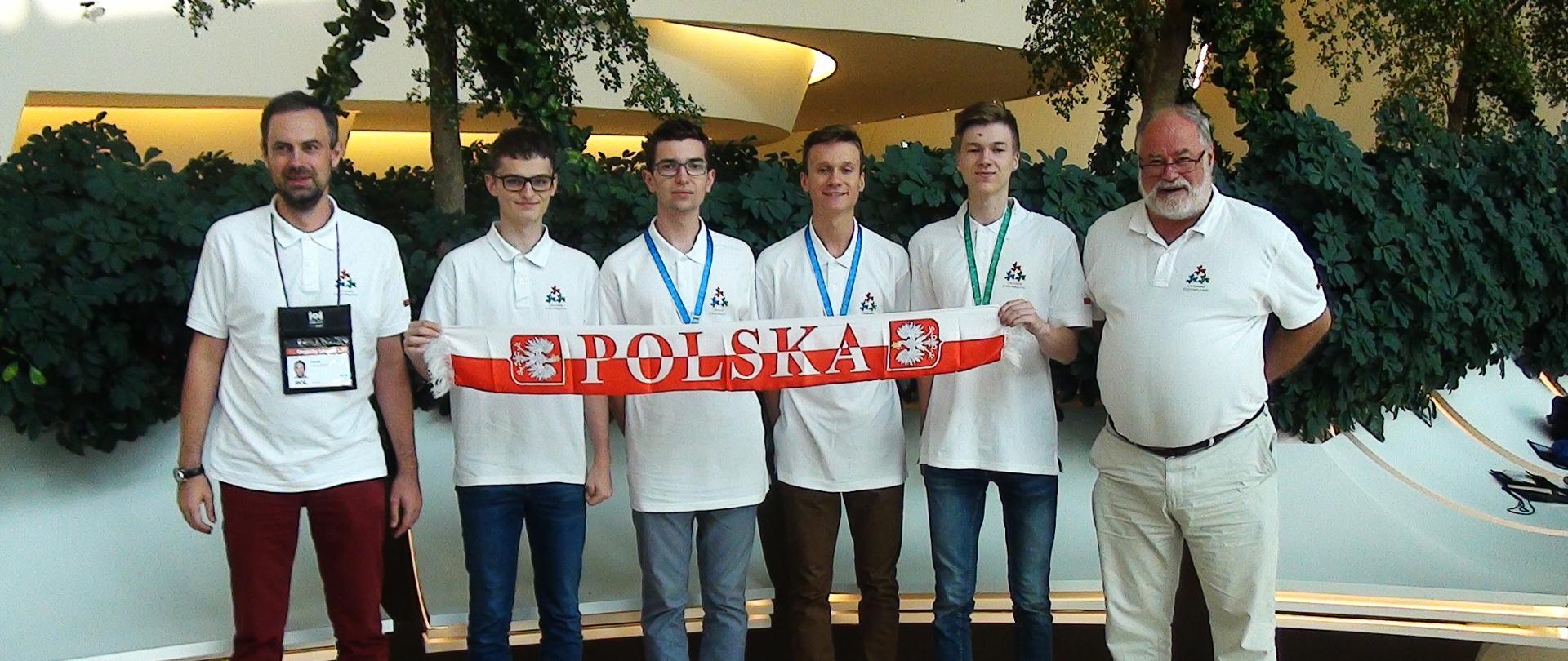 Polscy uczniowie z medalami Międzynarodowej Olimpiady Informatycznej 