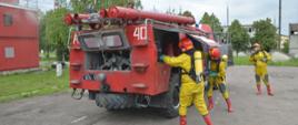 samochód strażacki używany na Ukrainie