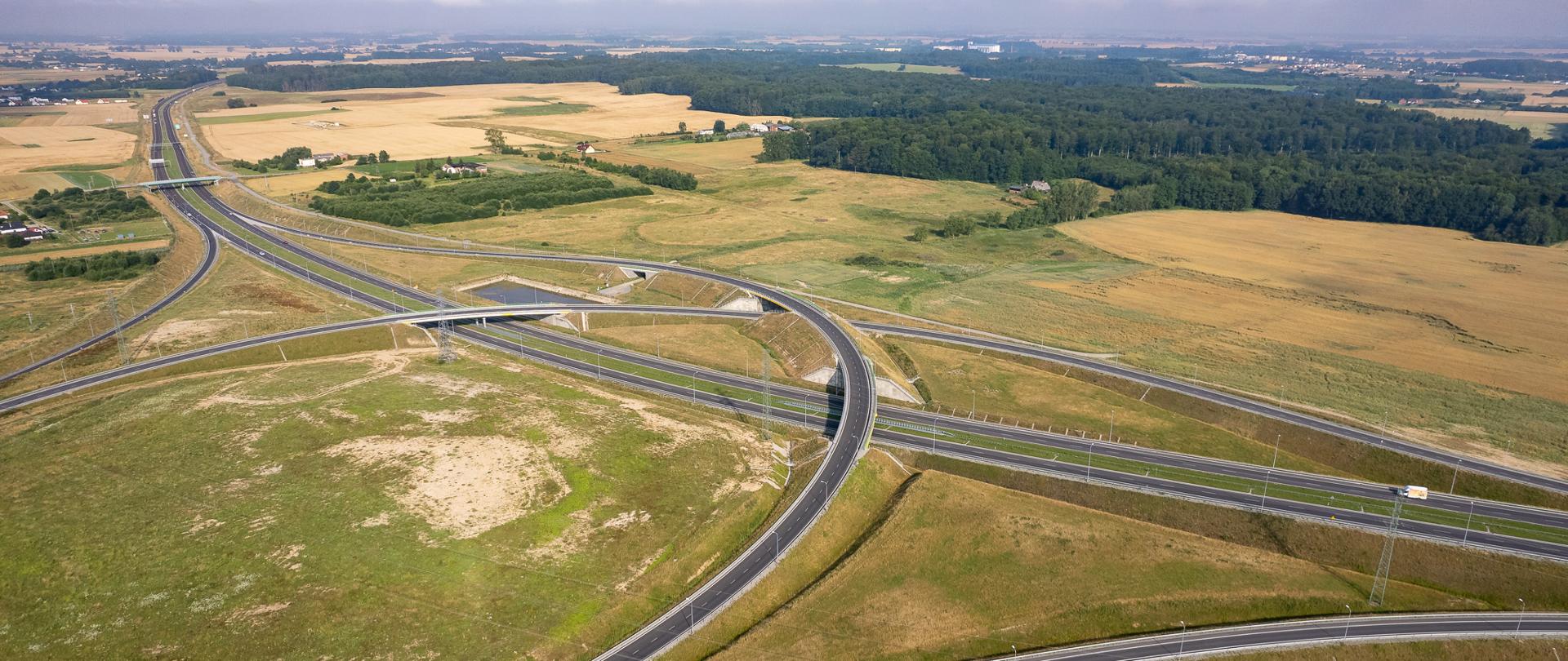 Węzeł Bielice na S6, skrzyżowanie z S11, widziany z powietrza