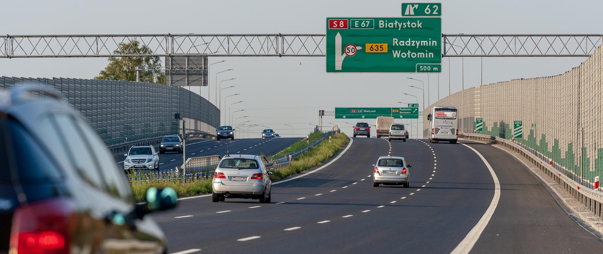 Droga S8 na wysokości Marek