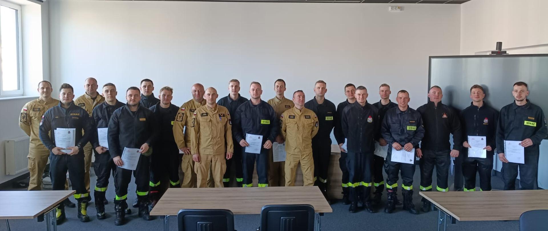szkolenie z ratownictwa chemicznego i ekologicznego realizowanego przez KSRG w zakresie podstawowym