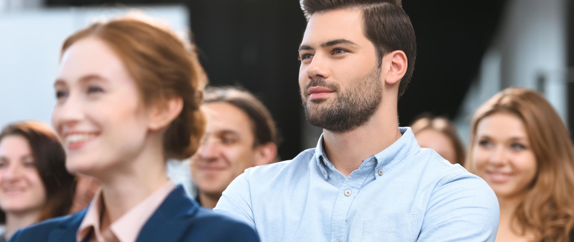 nabór do programu. Mężczyzna i kobieta