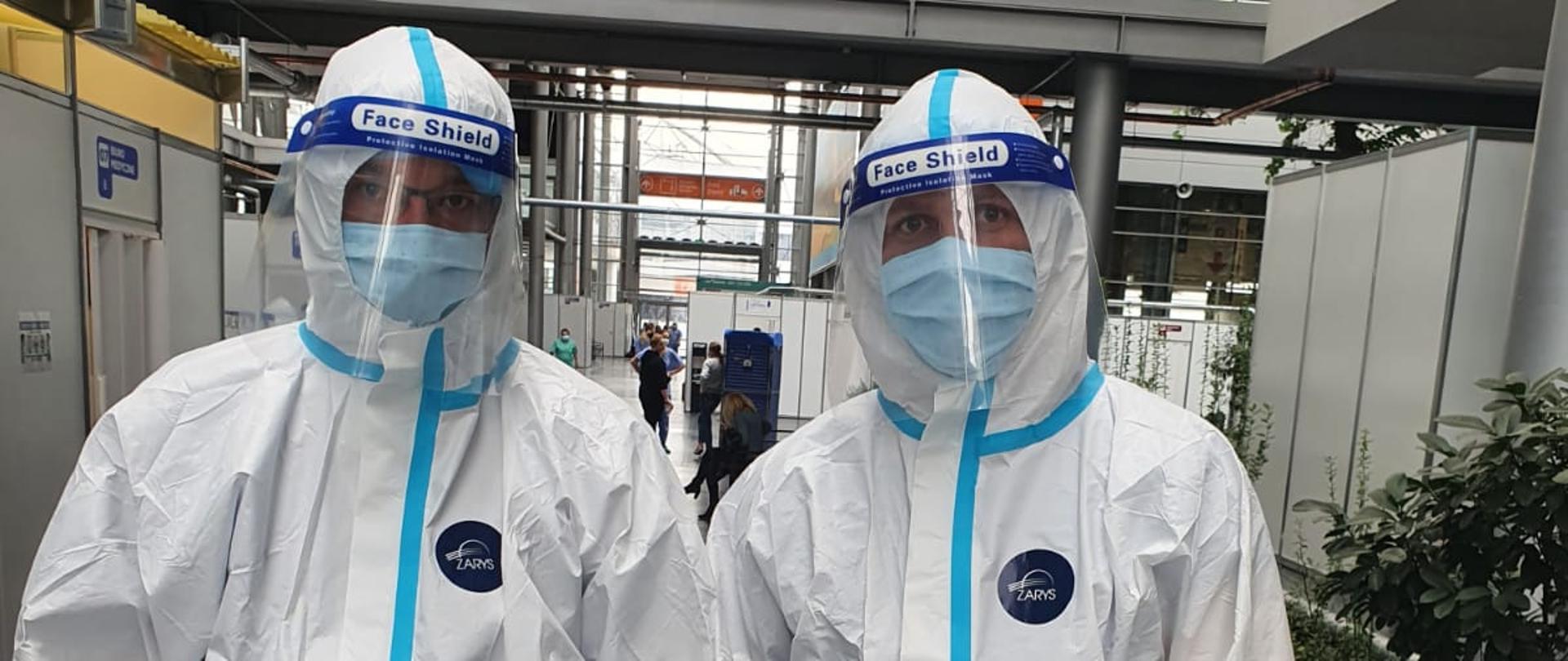 OSTROWSCY STRAŻACY ODDELEGOWANI DO SZPITALA TYMCZASOWEGO W POZNANIU