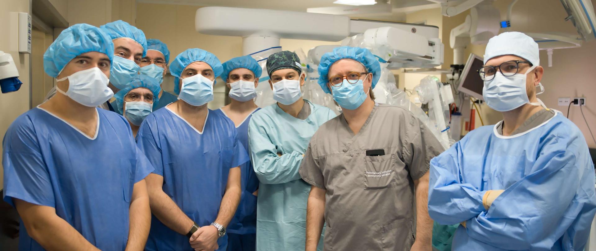 Pierwsza operacja przy użyciu nowego systemu robotycznego w PIM MSWiA