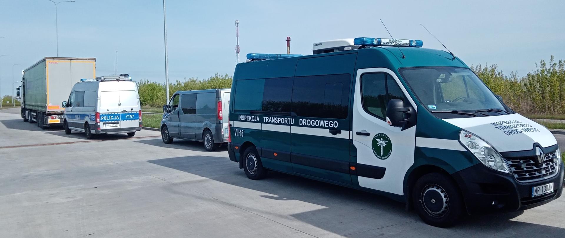 Miejsce zatrzymania do kontroli nietrzeźwego kierowcy busa i kierującego zestawem ciężarowym w stanie po spożyciu alkoholu. „Wczorajszych” kierowców ujęli inspektorzy mazowieckiej Inspekcji Transportu Drogowego na odcinku krajowej „dziewiątki" w Radomiu.