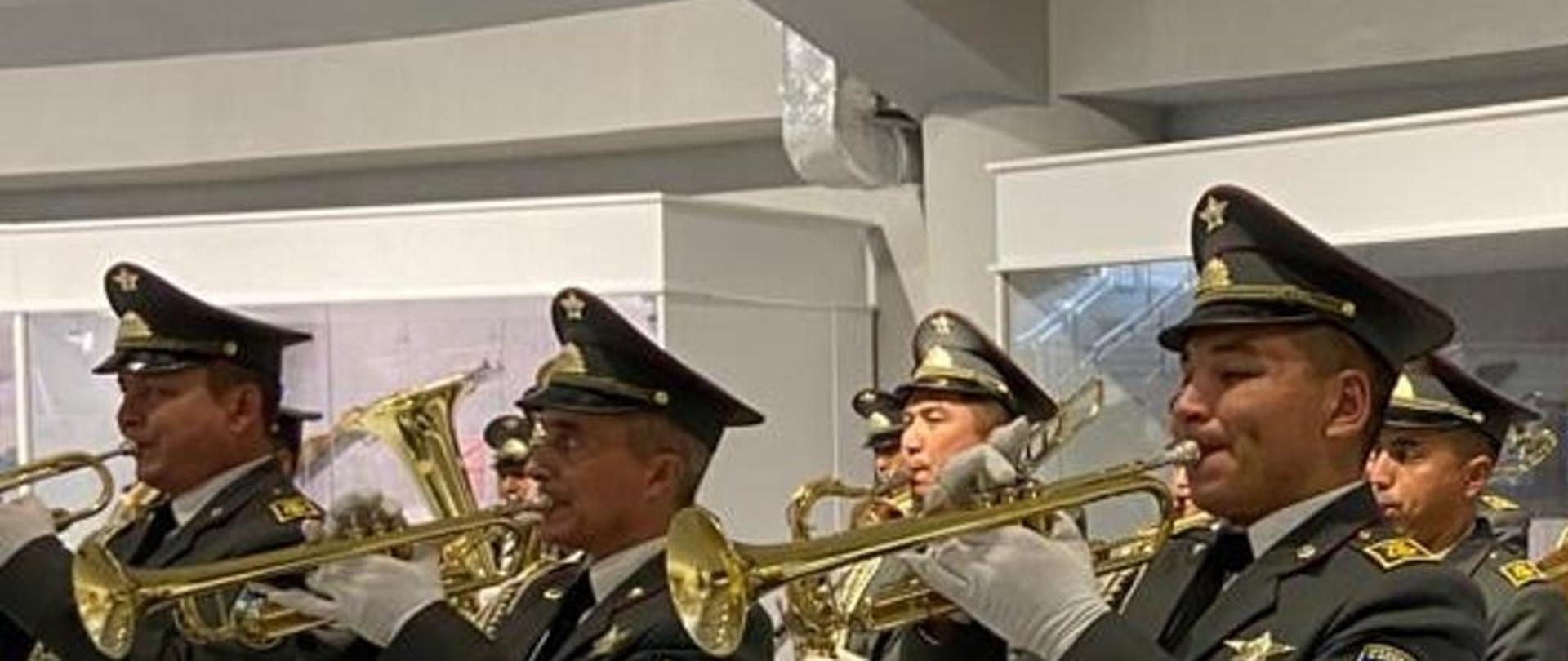 uroczystość przekazania kopii munduru Gen. Władysława Andersa dla Muzeum Zwycięstwa w Taszkencie_26.11.2021