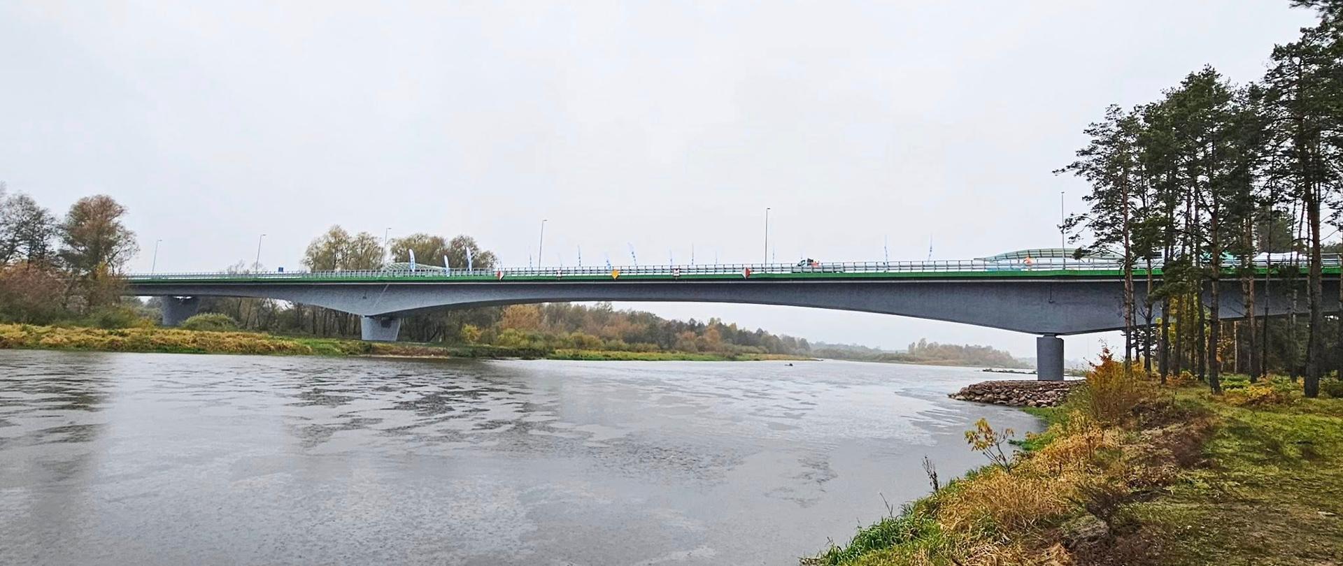 Most na Bugu w miejscowości Granne