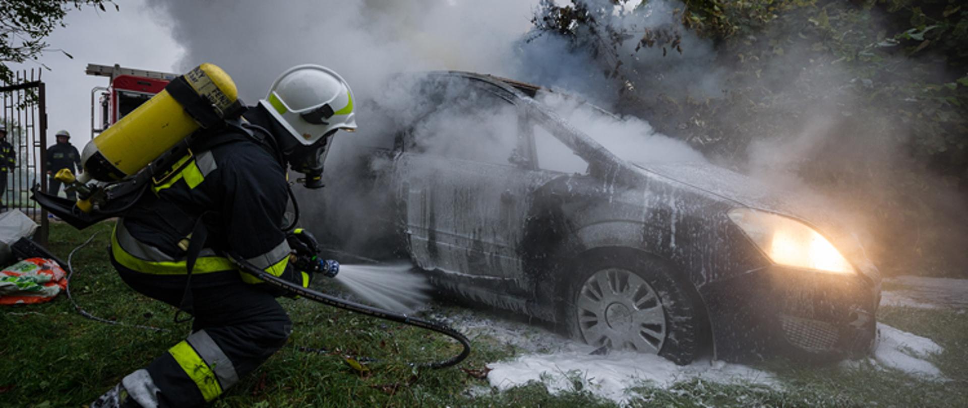 Pożar samochodu osobowego w Matyldowie.