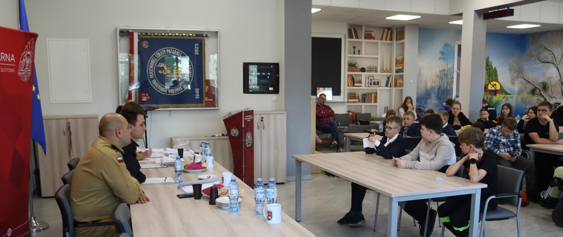 Komisja konkursowa rzetelnie oceniała stan wiedzy uczestników konkursu.