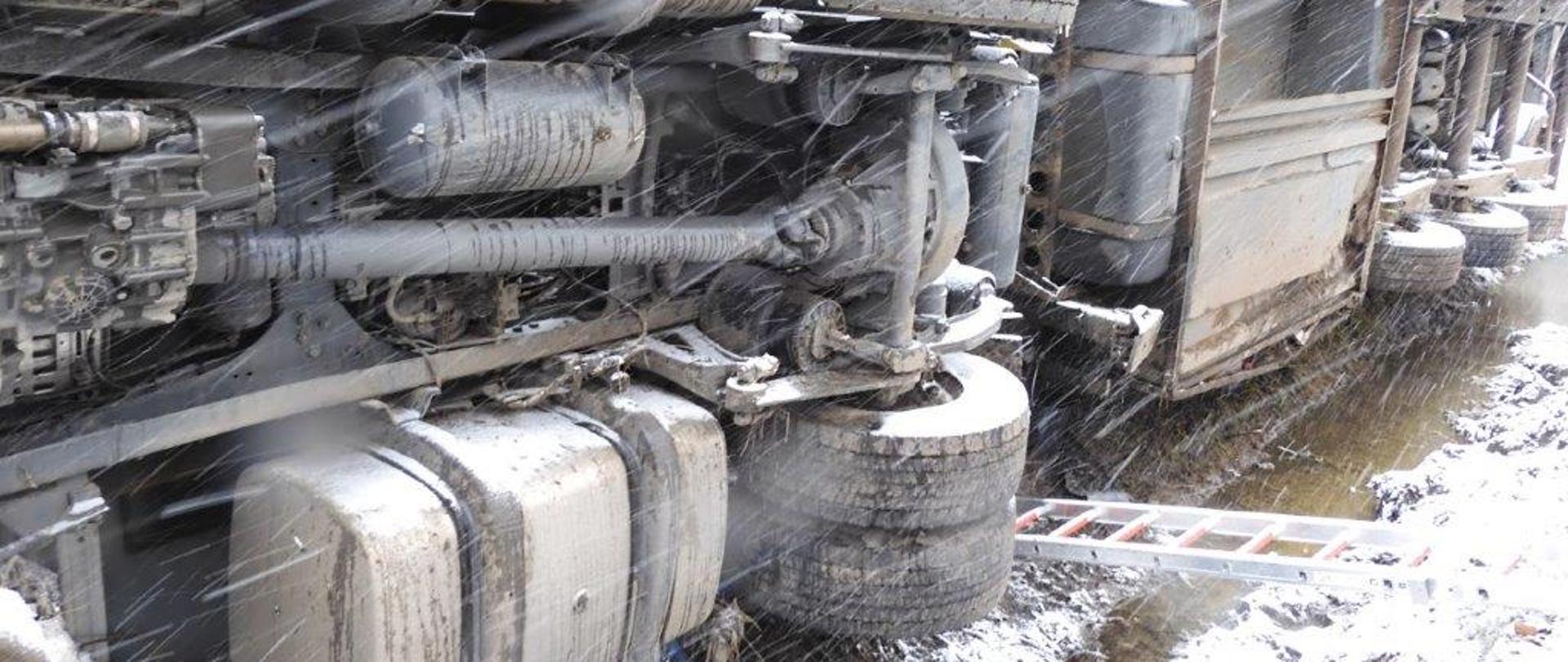 Fot. 1. Zdarzenie w m. Kolbuszowa Dolna w dniu 6.04.2023 r.