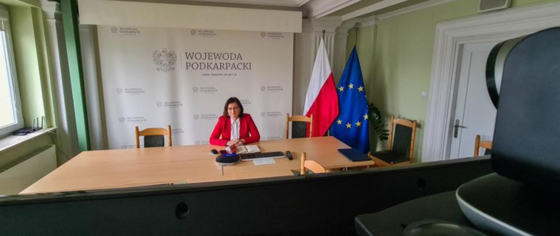 Wojewoda podkarpacki bierze udział w zdalnych obradach Sejmiku Województwa Podkarpackiego