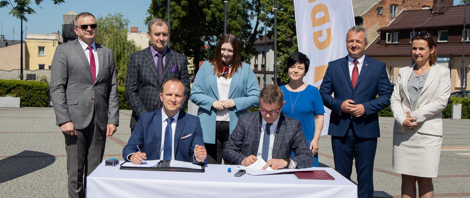 Ruszają prace nad dokumentacją dla obwodnic Lipna i Kowalewa Pomorskiego. Konferencja prasowa w Lipnie. 