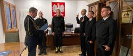 Ślubowanie nowo przyjętych do służby strażaków