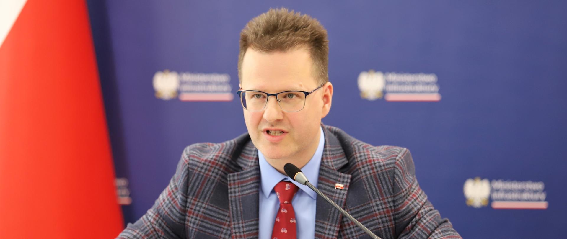 Wiceminister infrastruktury Andrzej Bittel wziął udział w Samorządowym Kongresie Trójmorza, który 16 maja 2023 rozpoczął się w Lublinie