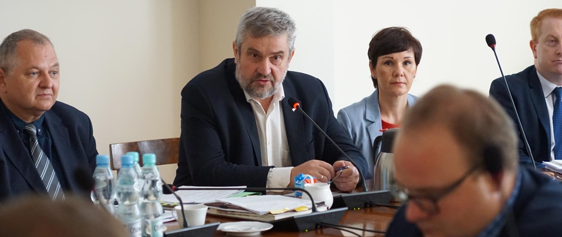 Minister Jan Krzysztof Ardanowski podczas spotkania z przedstawicielami ODR