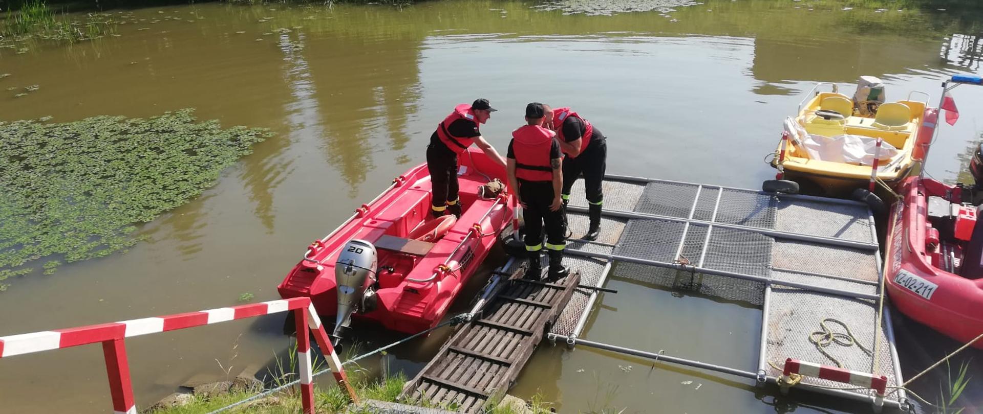 Ćwiczenia zakresu ratownictwa wodnego