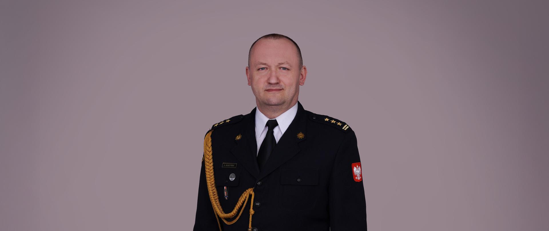 st.bryg. Krzysztof Muszyński - zdjęcie legitymacyjne w mundurze galowym