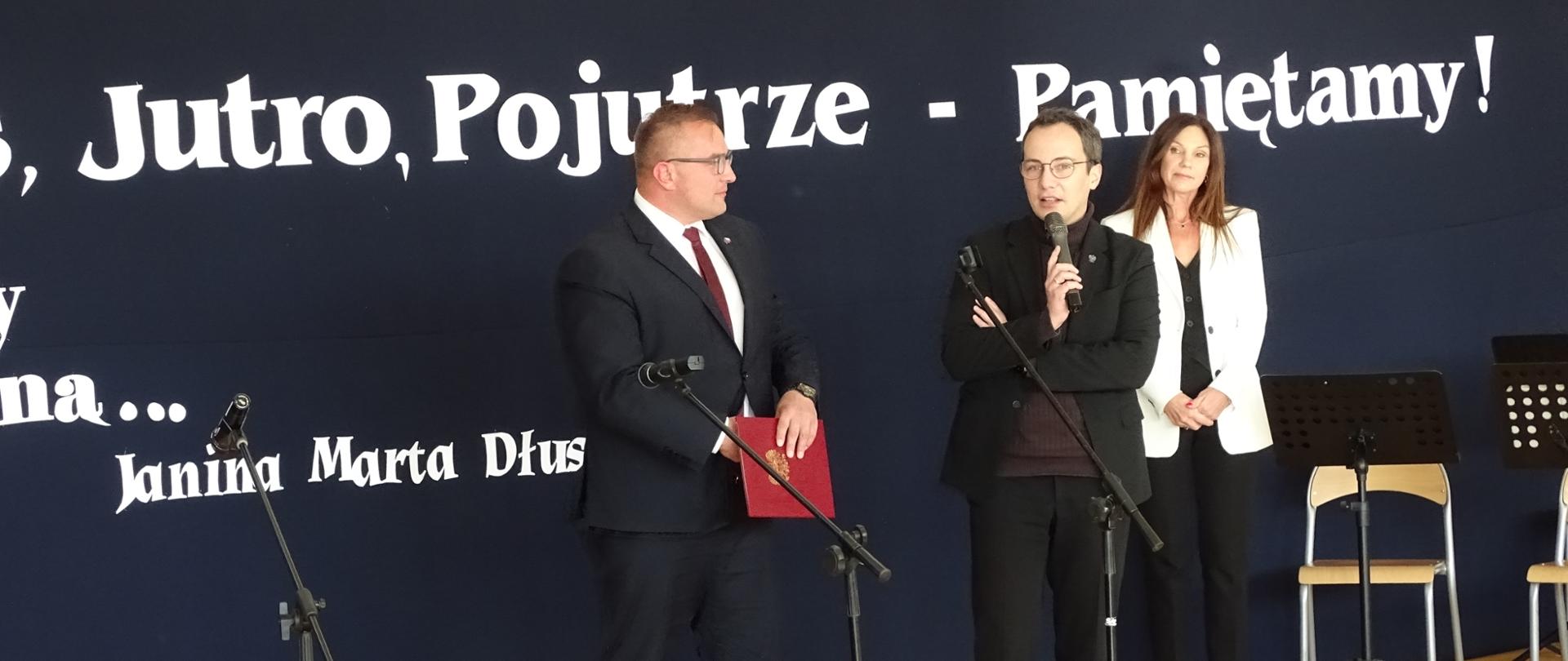 Dzień patrona Publicznej Szkoły Podstawowej nr 27 im. Szarych Szeregów w Radomiu.