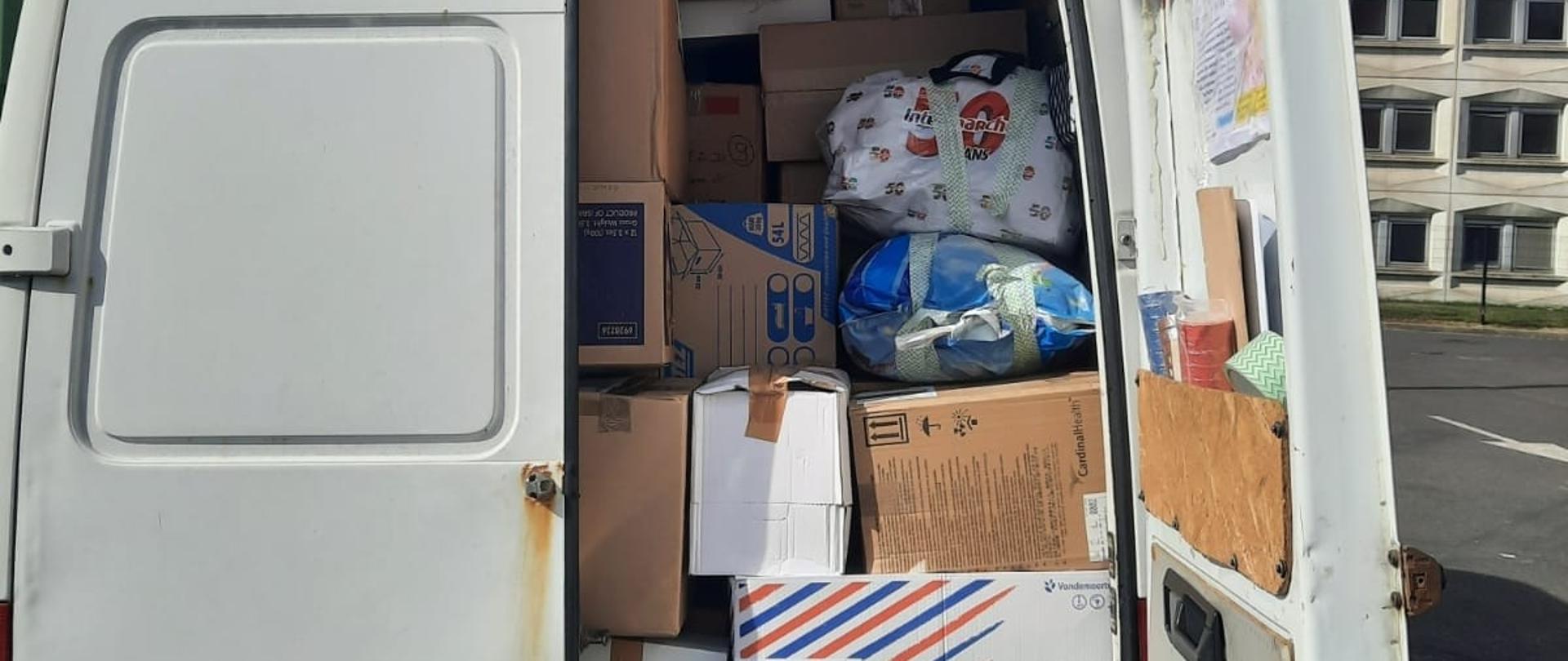 Polonia francuska pomaga Ukrainie 