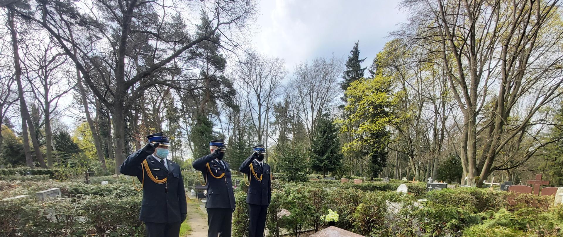 Groby strażaków Cmentarz Centralny