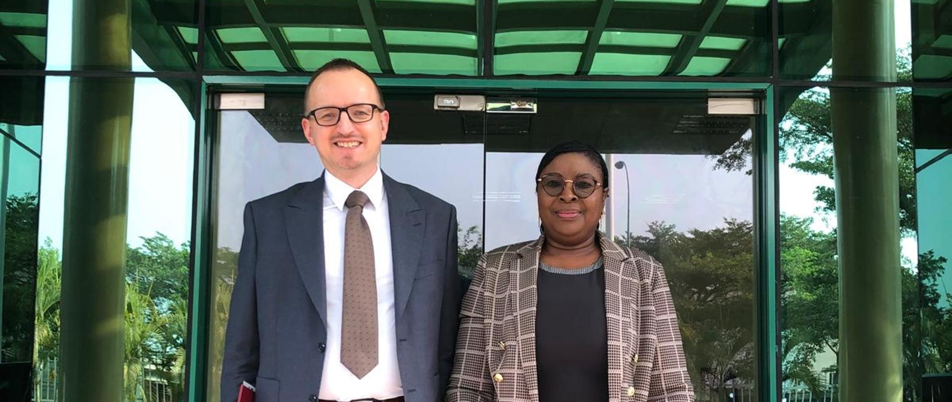 Chargé d’affaires Ambasady RP Michał Cygan z Ambasador Republiki Beninu w Nigerii