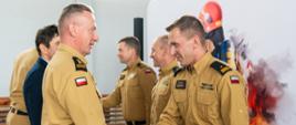 Spotkanie wojewody śląskiego i śląskiego komendanta wojewódzkiego PSP ze strażakami z kompanii gaśniczej „Soła”, uczestniczącymi w działaniach ratowniczo-gaśniczych w Puszczy Solskiej