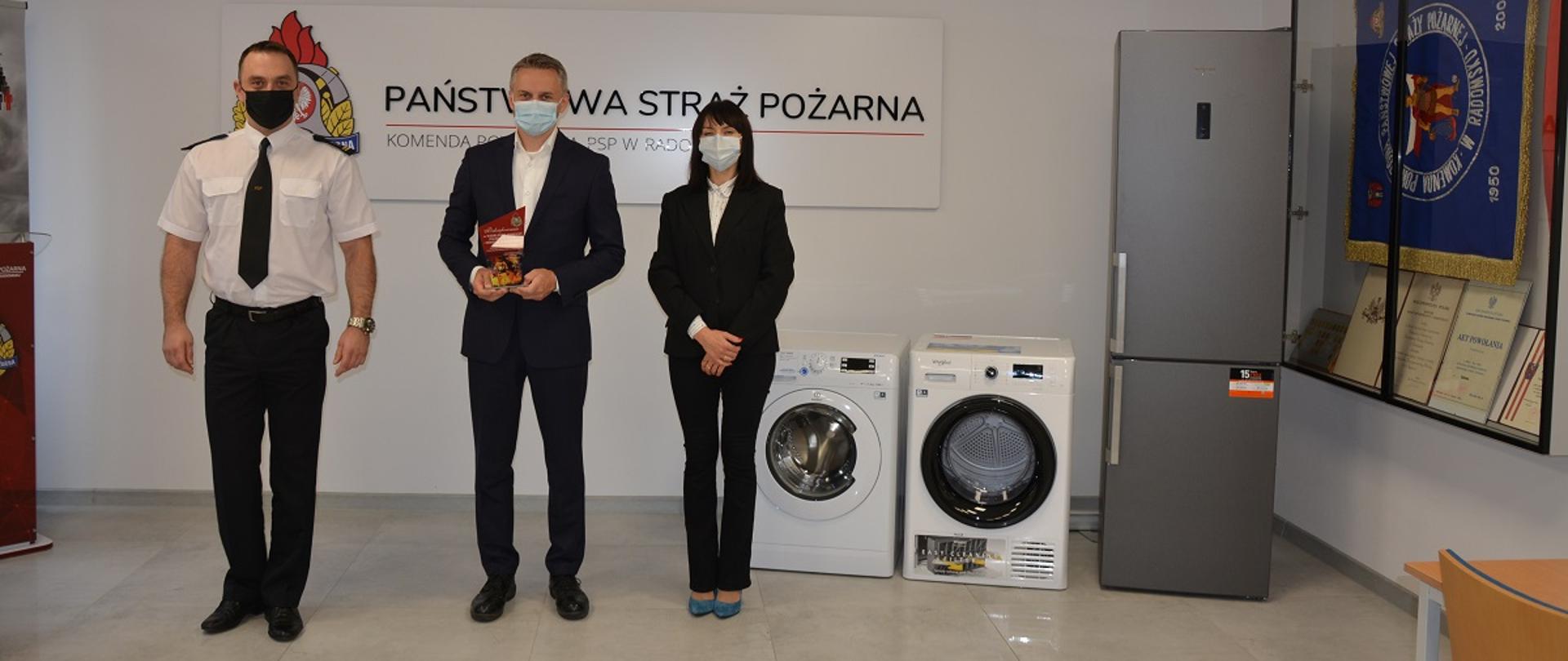 Wsparcie strażaków od firmy Whirlpool Company Polska