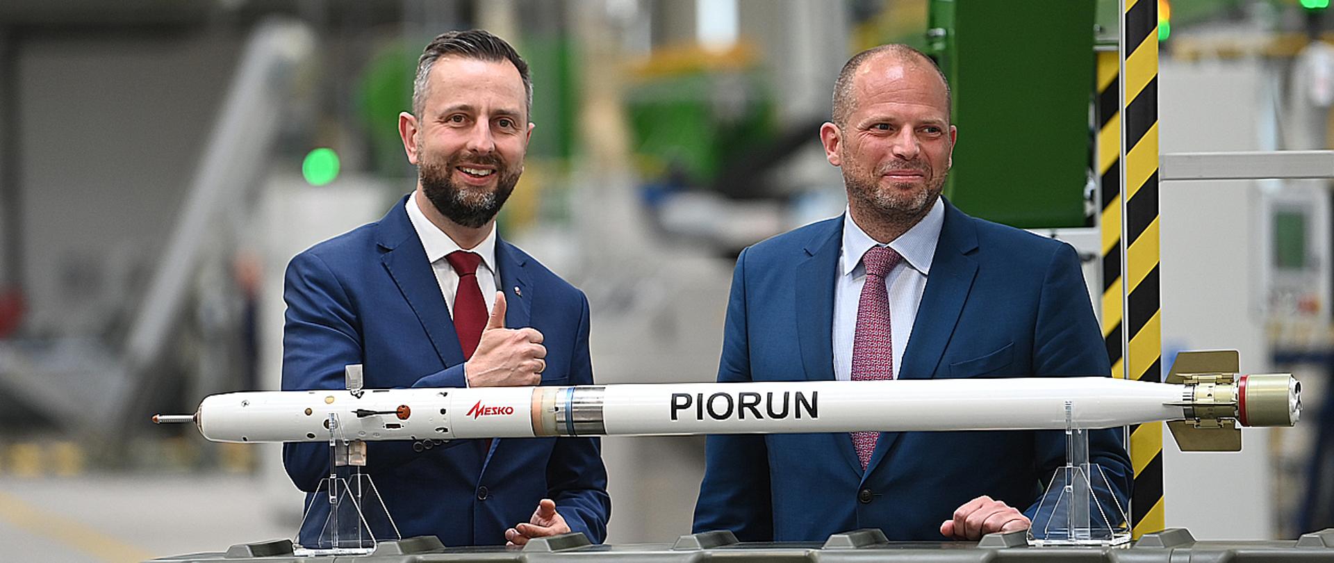 12 maja 2025 r. w Skarżysku-Kamiennej, Władysław Kosiniak-Kamysz, wicepremier-minister obrony narodowej spotkał się z Theo Franckenem ministrem obrony Belgii. Fot. plut. Wojciech Król/MON