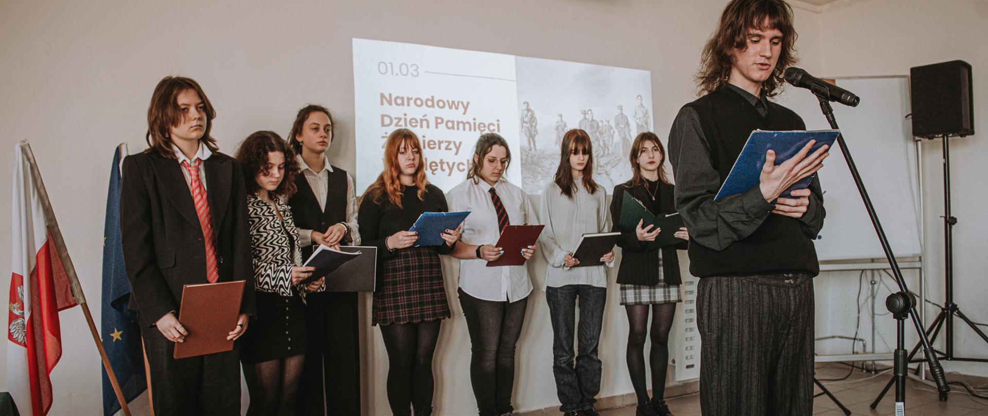 Galeria z wydarzenia szkolnego.