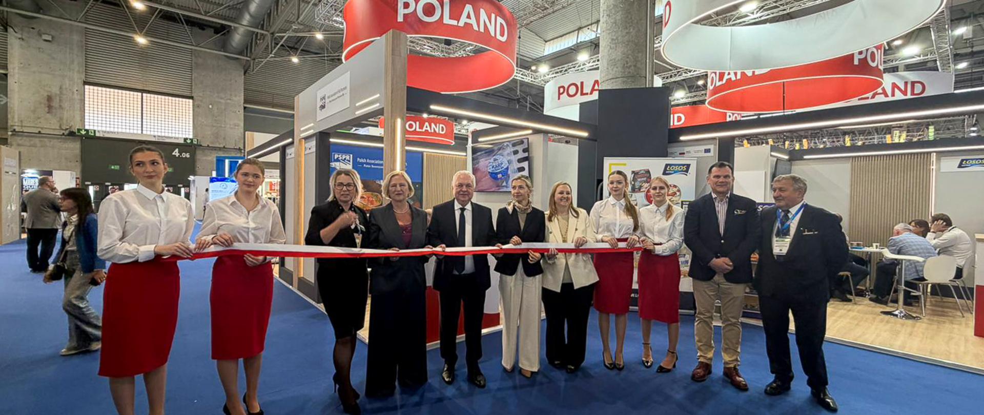 Uroczyste otwarcie polskich stoisk