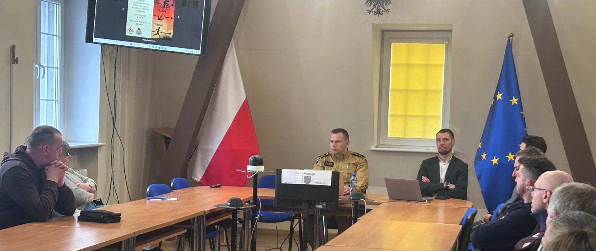 Spotkania z rolnikami w ramach akcji prewencyjnej „Stop Pożarom Traw”