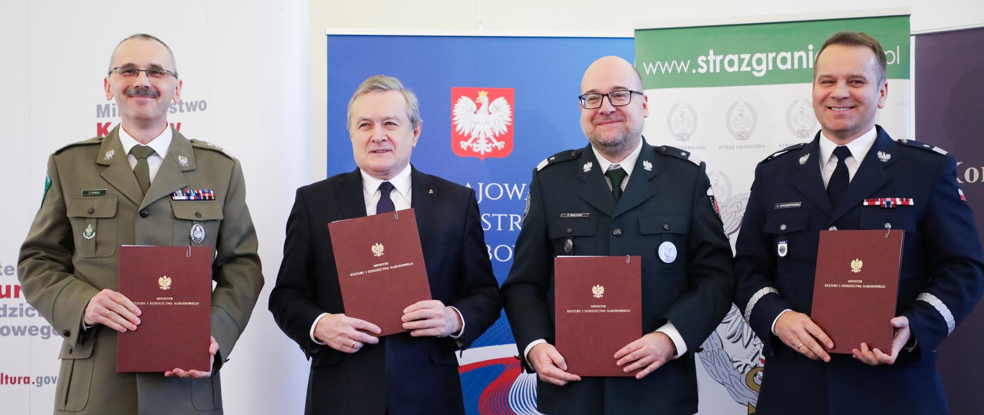 Porozumienie ws. przeciwdziałania nielegalnemu wywozowi zabytków podpisane, fot. Danuta Matloch