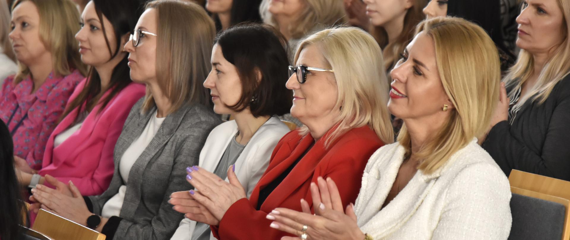 Świętując Dzień Kobiet w Urzędzie 