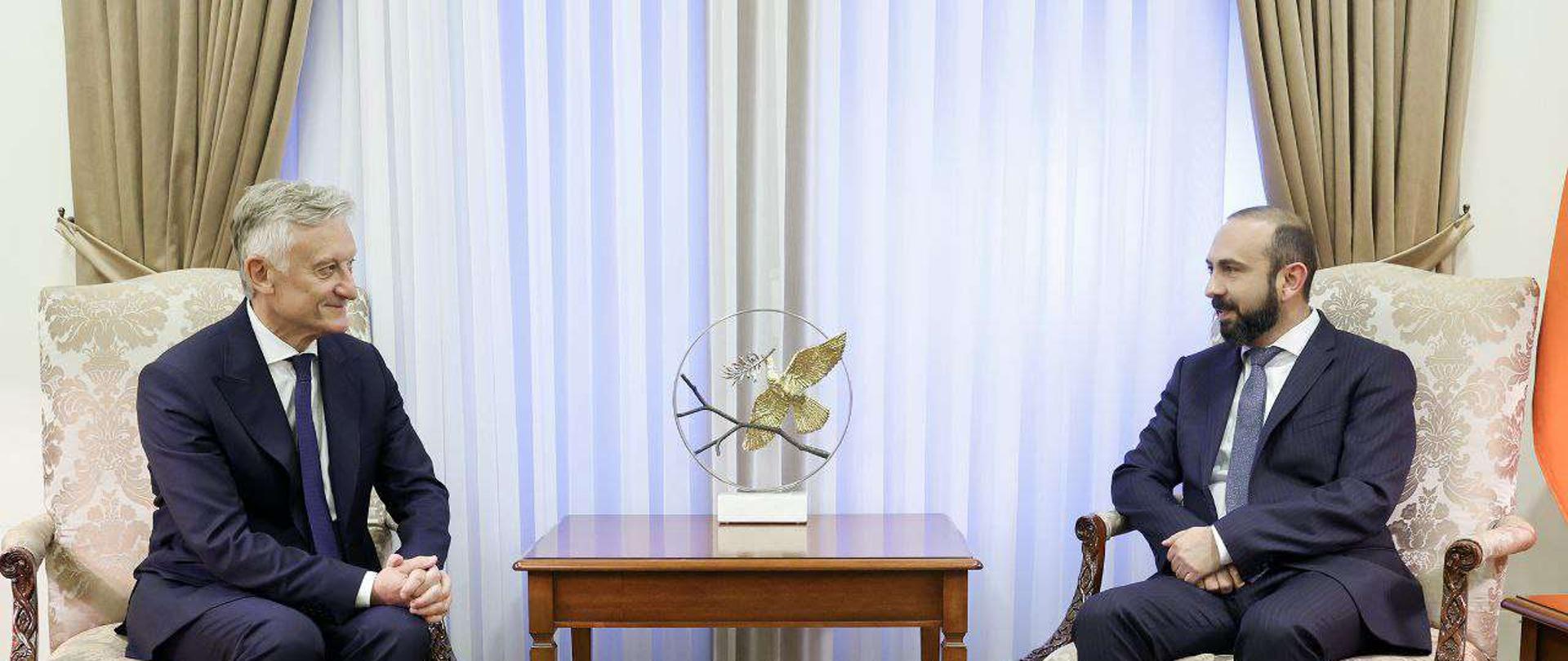 Polsko-armeńskie konsultacje polityczne 