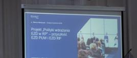 Plansza prezentacji - projekt "Polityki wdrażania EZD w RP" - przyszłość EZD PUW i EZD RP 