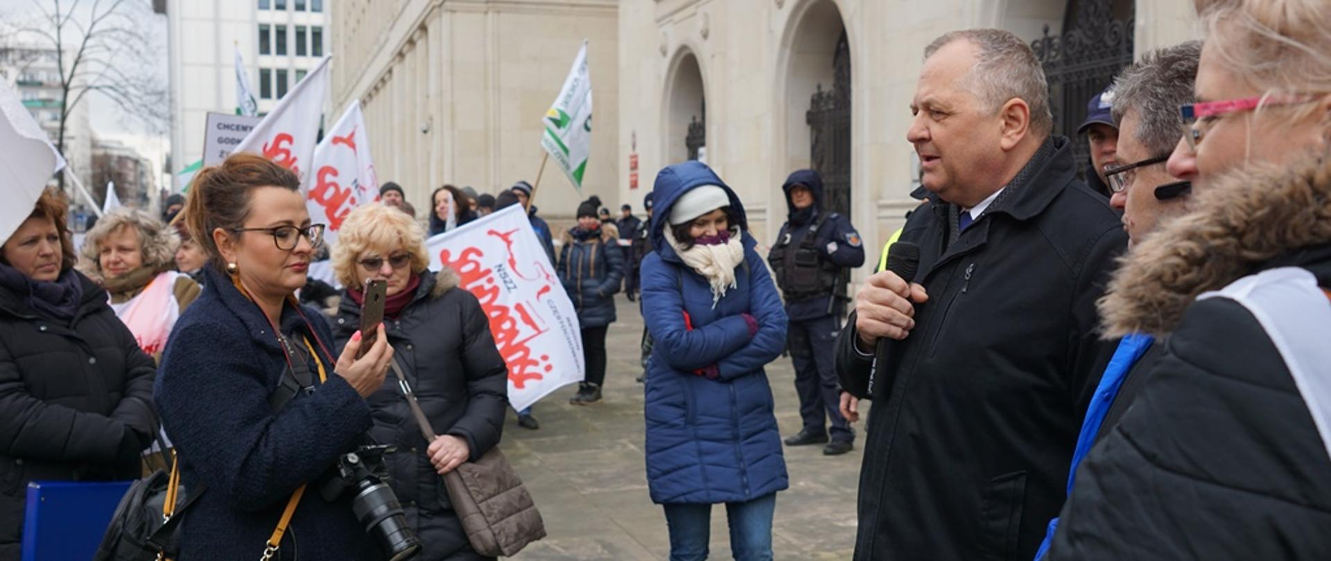 Podsekretarz stanu R. Zarudzki odpowiada na postulaty pracowników ODR