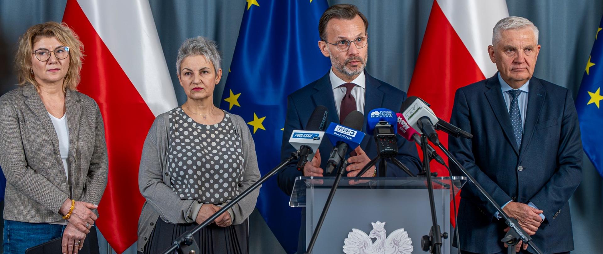 Konferencja prasowa poświęcona programowi "Opieka wytchnieniowa" dla jednostek samorządu terytorialnego - edycja 2026